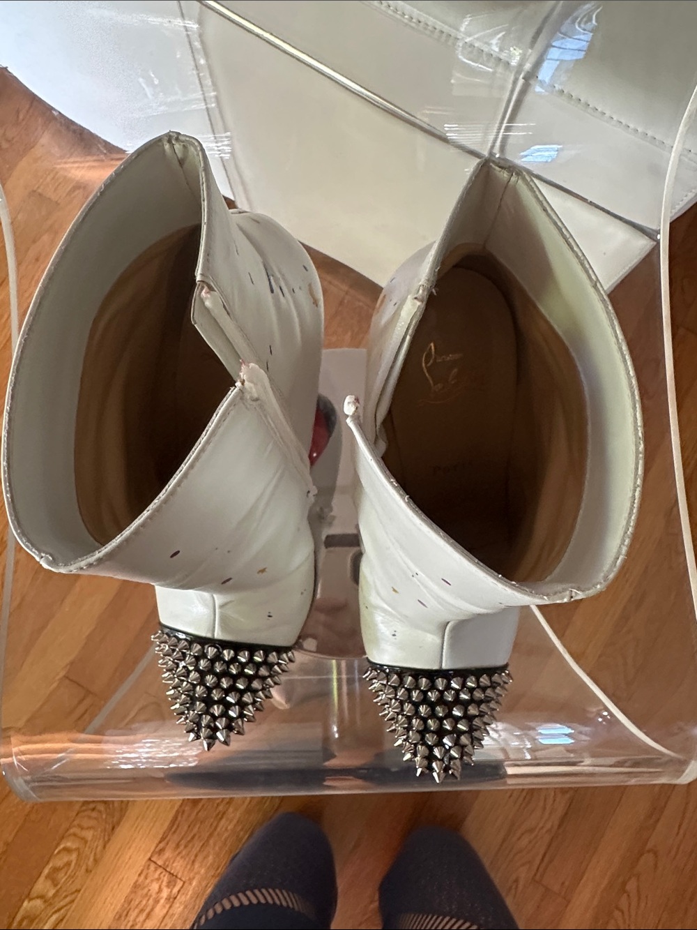 Christian Louboutin White Leather Hand-Painted Spike-Toe Ankle LOVE Boots - Picture 7 of 16